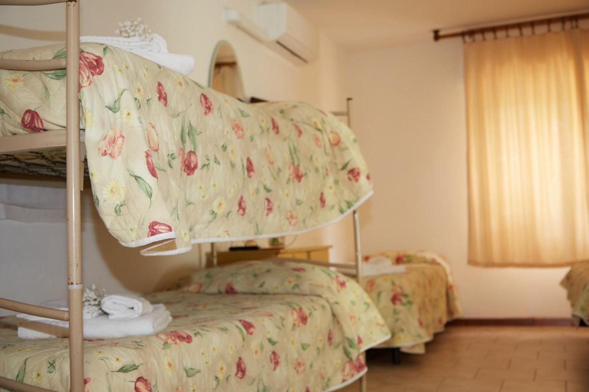 Hotel Italia체르비아 외부 사진